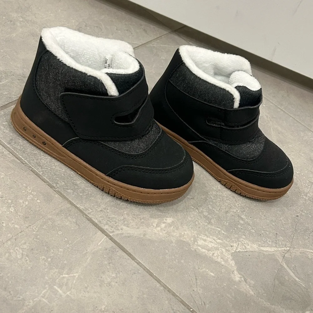 NEW BMCiTYBM Toddler Boys Cold Weather/Snow Boots (NO BOX)